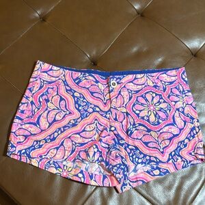 Lilly Pulitzer, woman’s Callahan Shorts, size 6